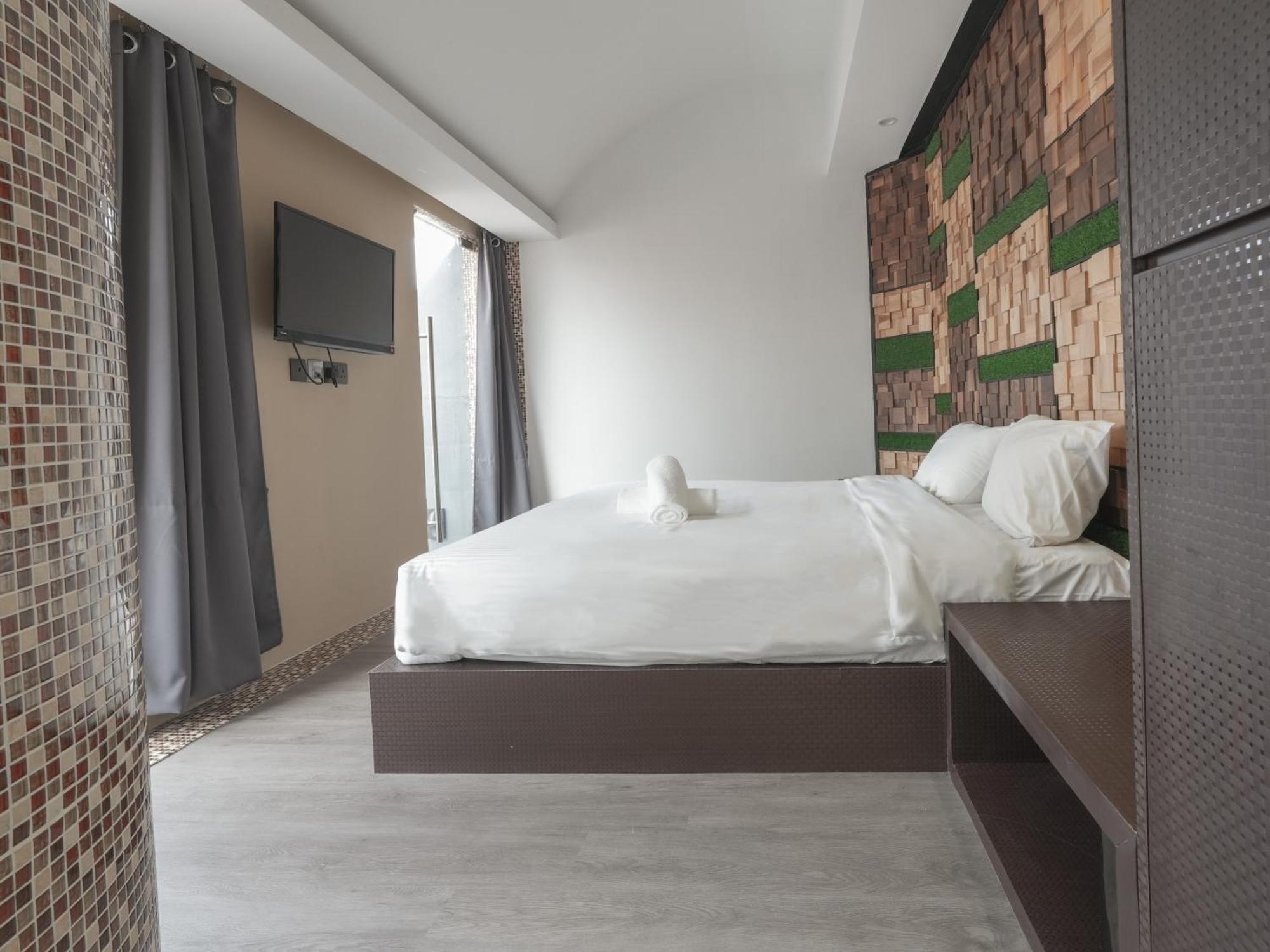 A Hotel Dickson Сингапур Екстериор снимка