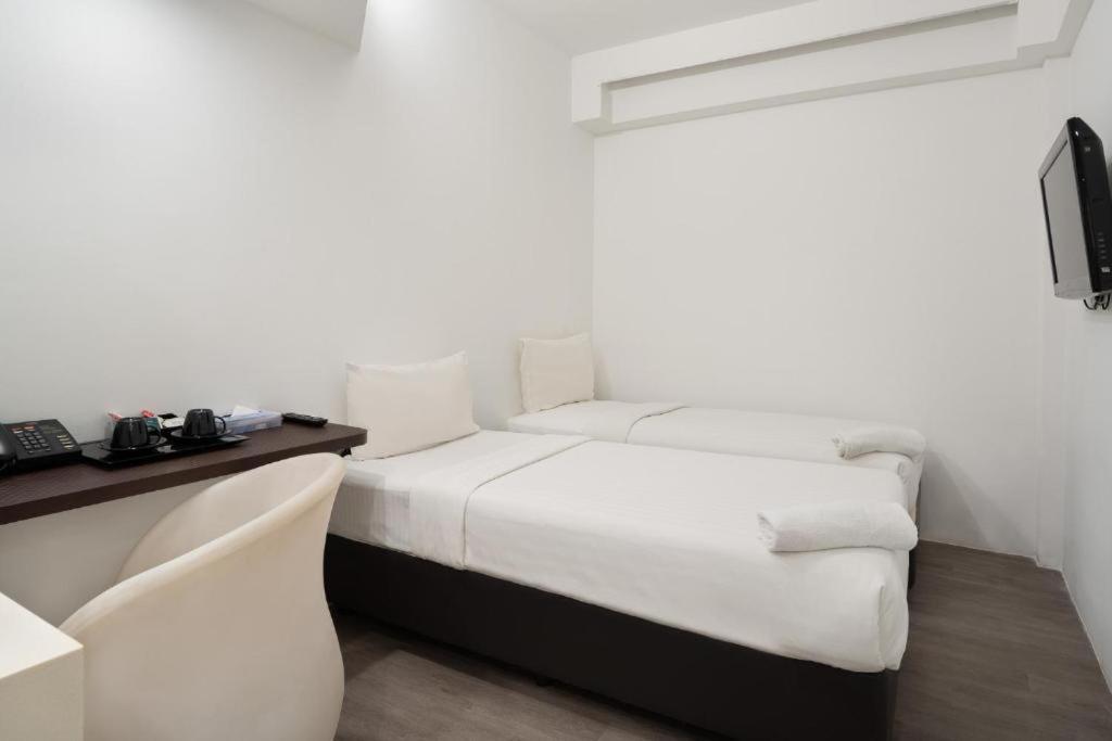 A Hotel Dickson Сингапур Екстериор снимка