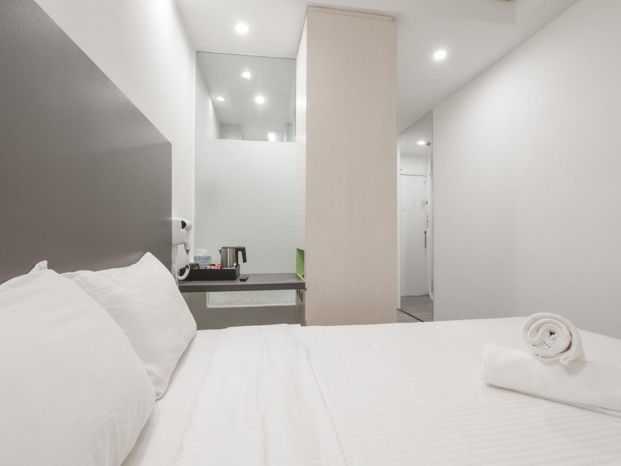 A Hotel Dickson Сингапур Екстериор снимка